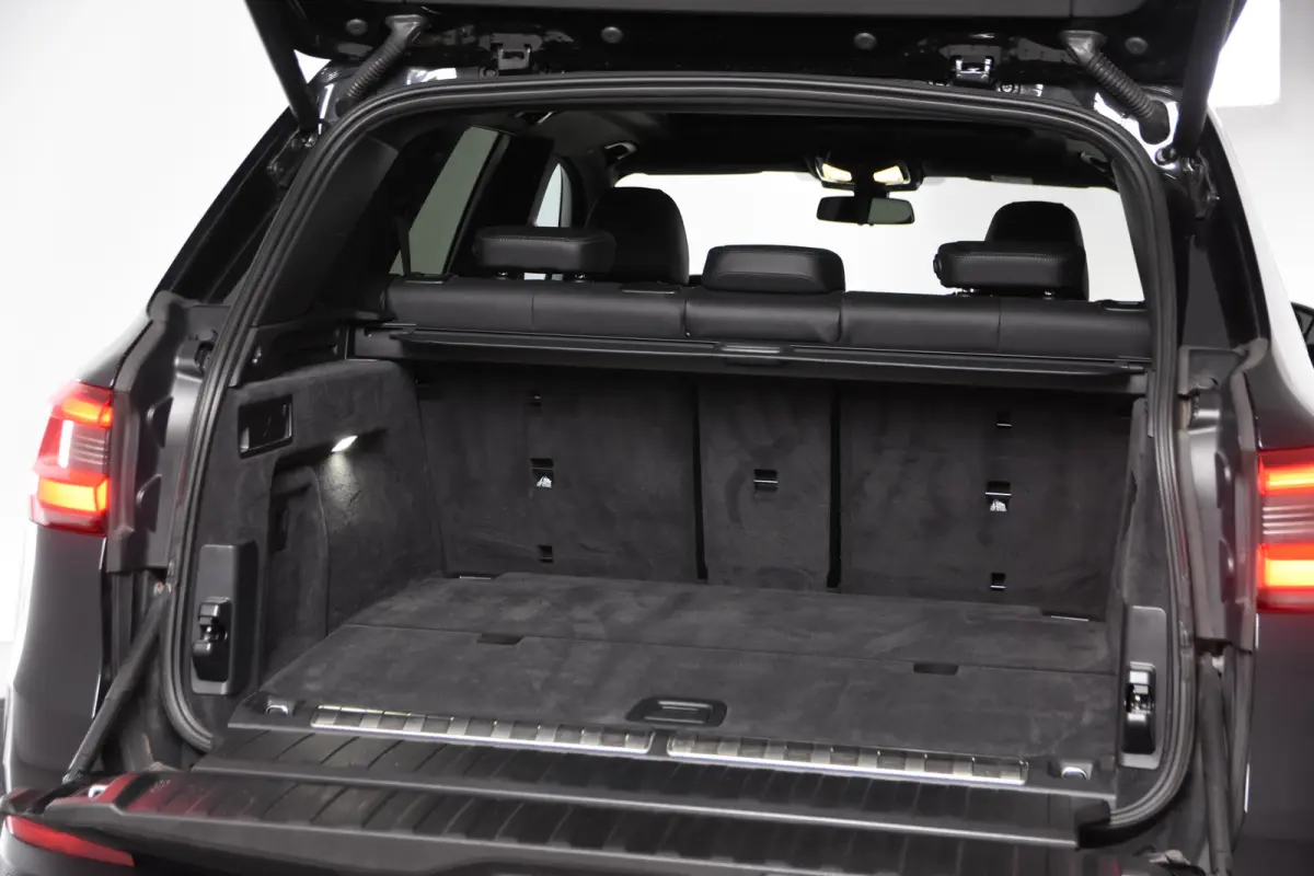 xDrive45e Executive *Panoramadak*Luchtvering*360*Trekhaak*