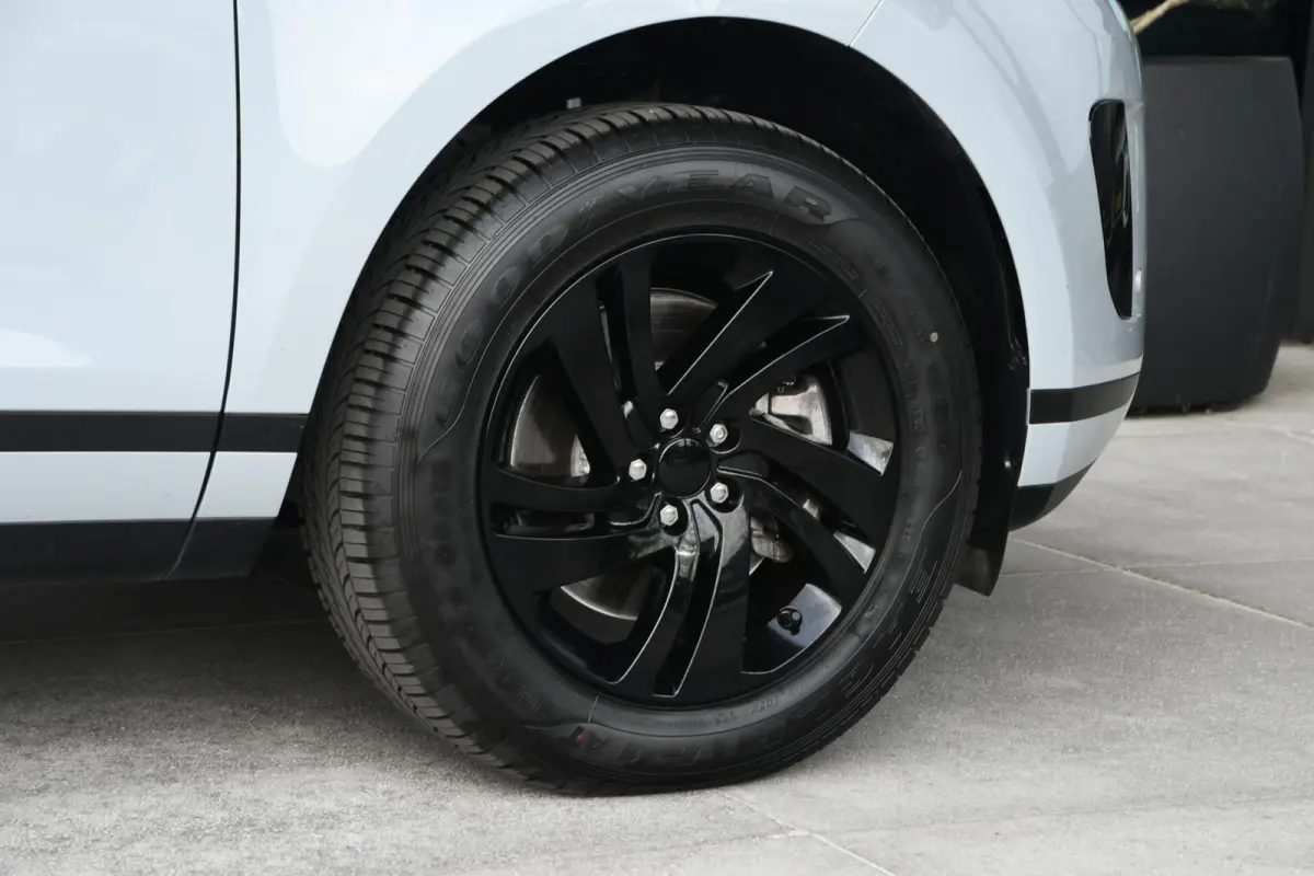 1.5 P300e PHEV AWD S | SOH 96%