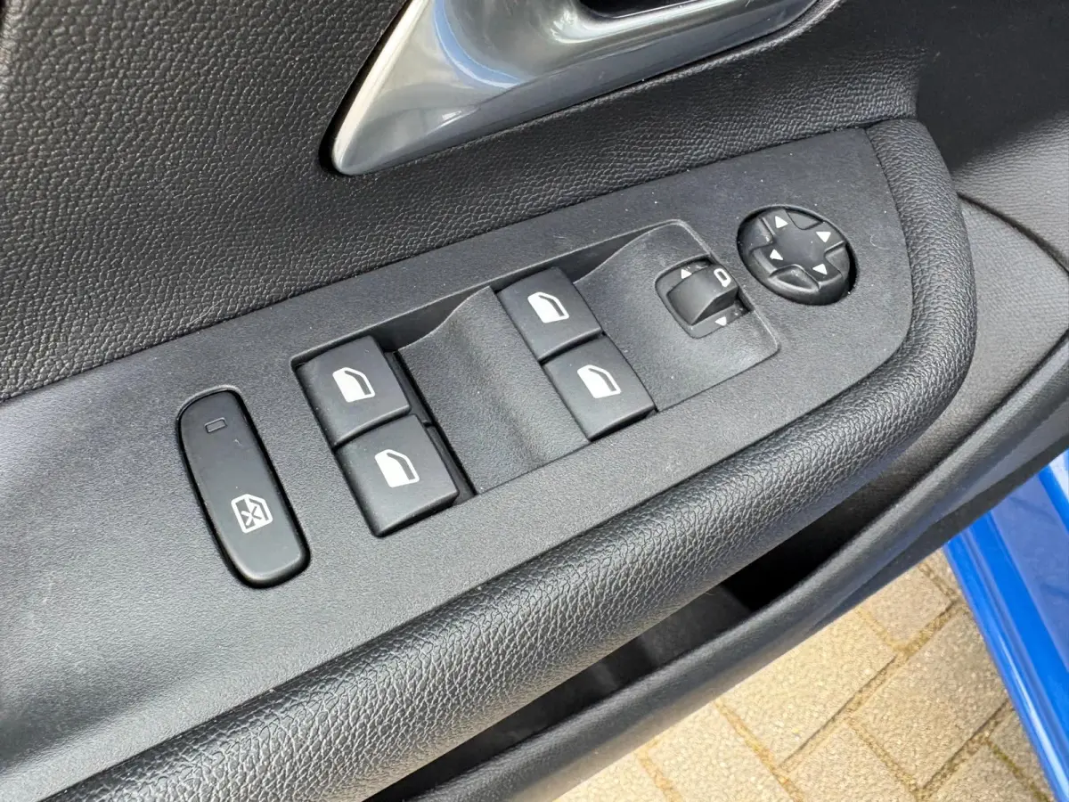 Edition 50-kWh Camera/Stoel-stuurverwarming/Parkeerhulp