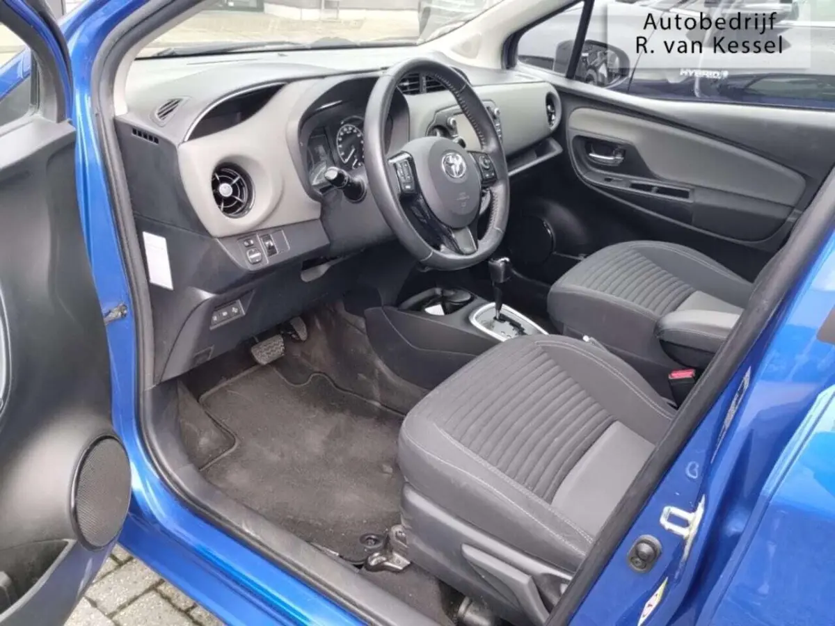1.5 Hybrid Dynamic I Dealer onderhouden I Navigatie I NL-auto