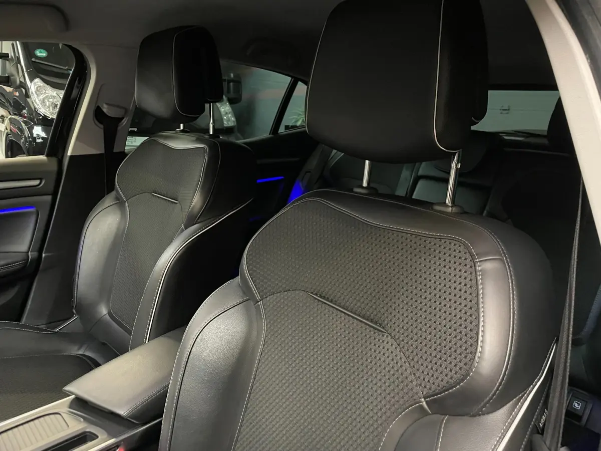 1.5 dCi Eco2 Bose AIRCO NAVI LEER NAP