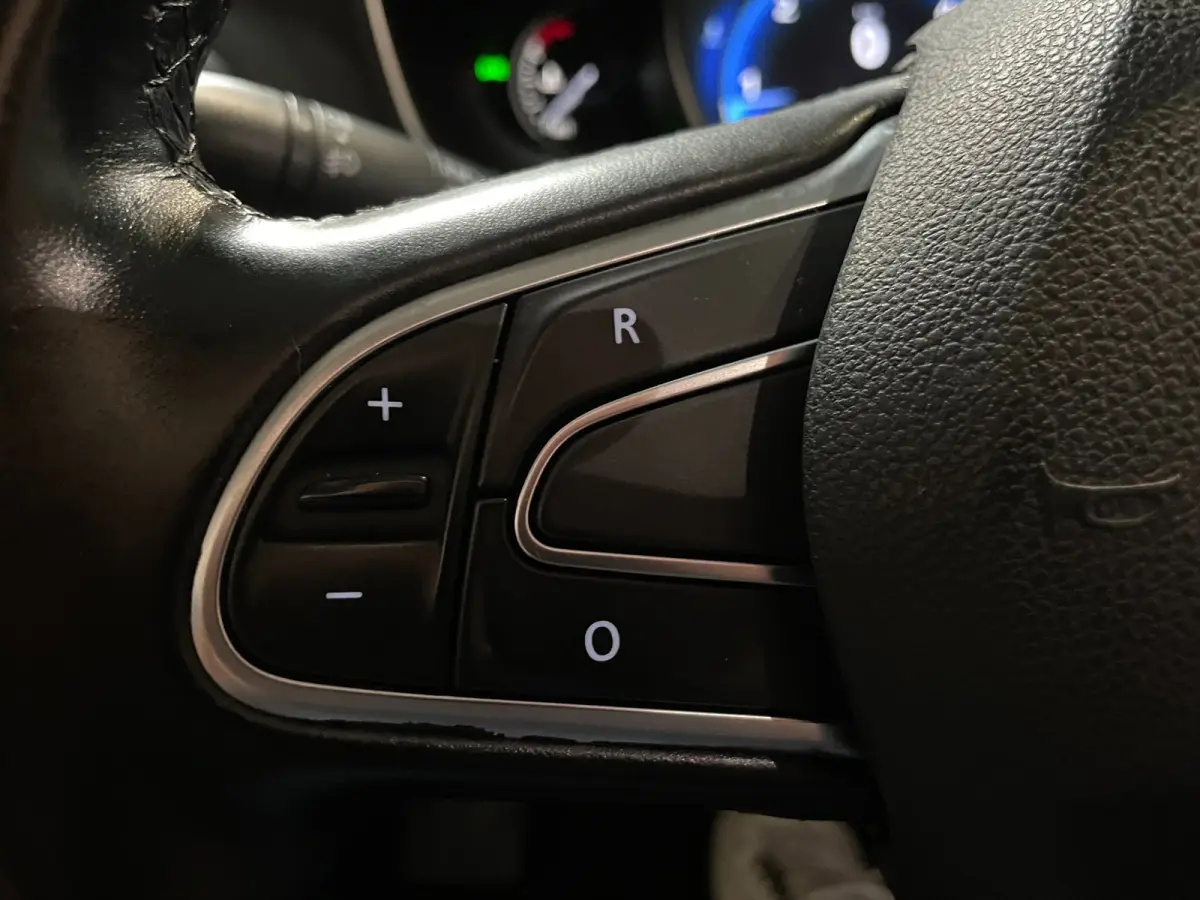 1.5 dCi Eco2 Bose AIRCO NAVI LEER NAP