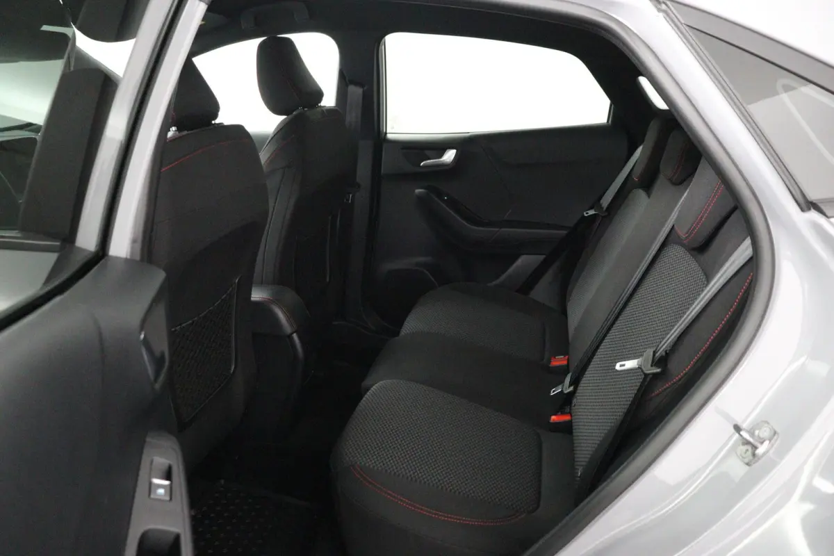 1.0 EcoBoost ST-Line | Trekhaak | Keyless Entry | CarPlay | Navi |