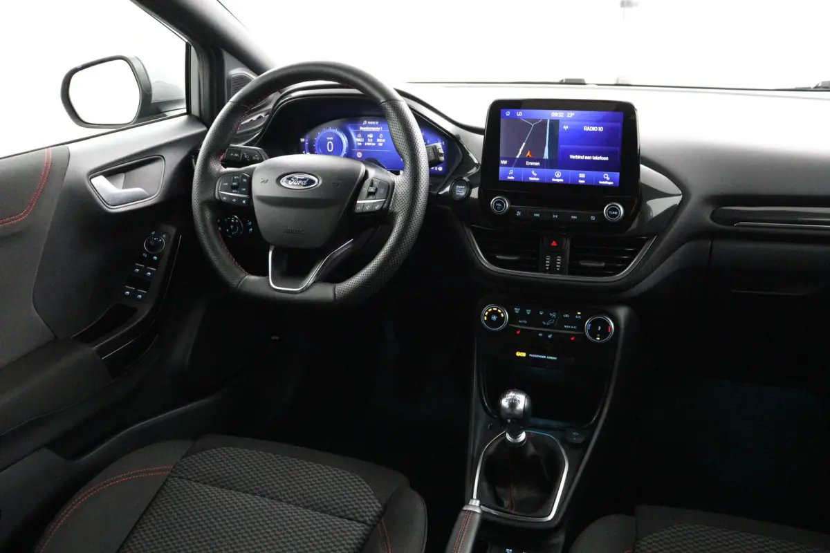 1.0 EcoBoost ST-Line | Trekhaak | Keyless Entry | CarPlay | Navi |