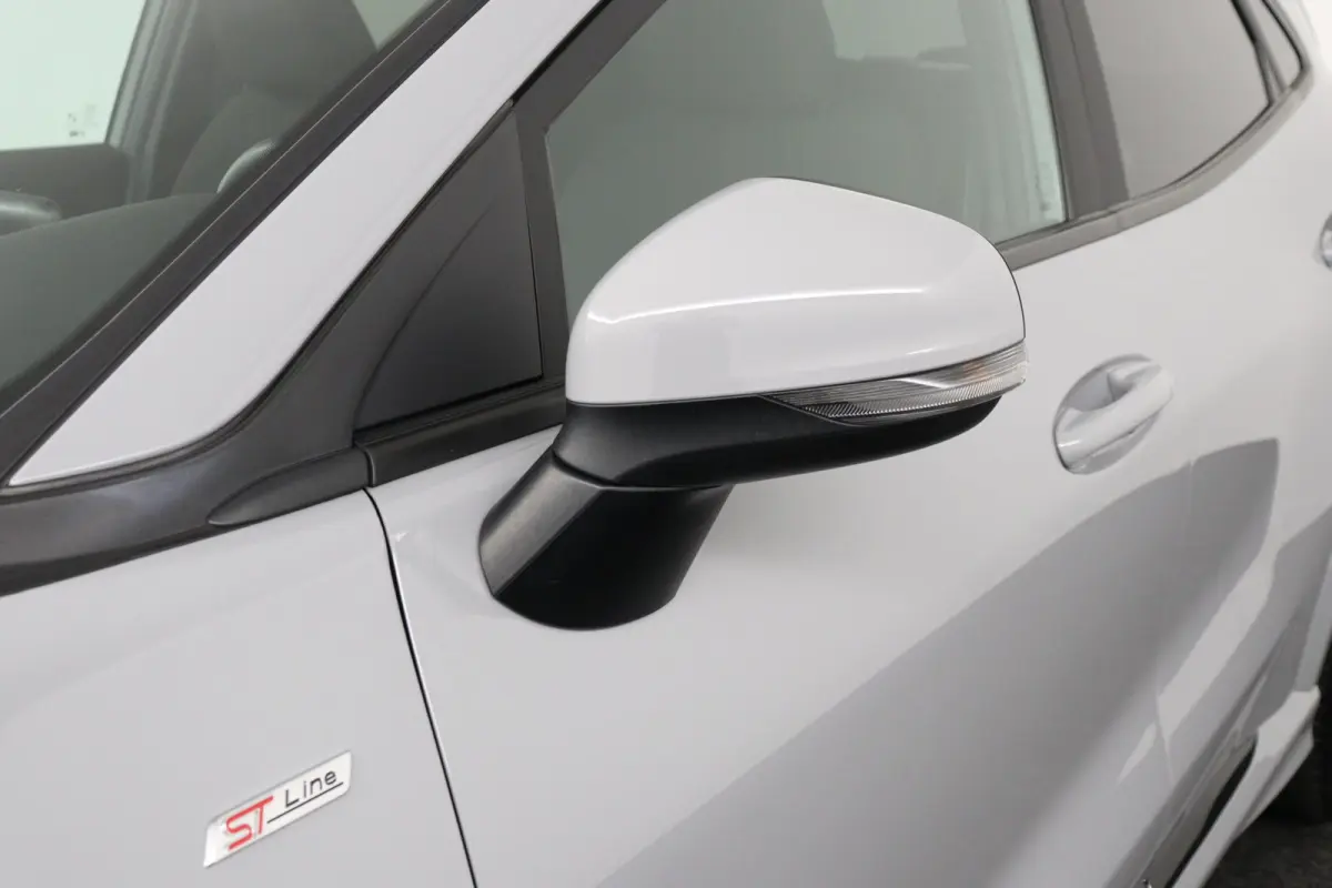 1.0 EcoBoost ST-Line | Trekhaak | Keyless Entry | CarPlay | Navi |