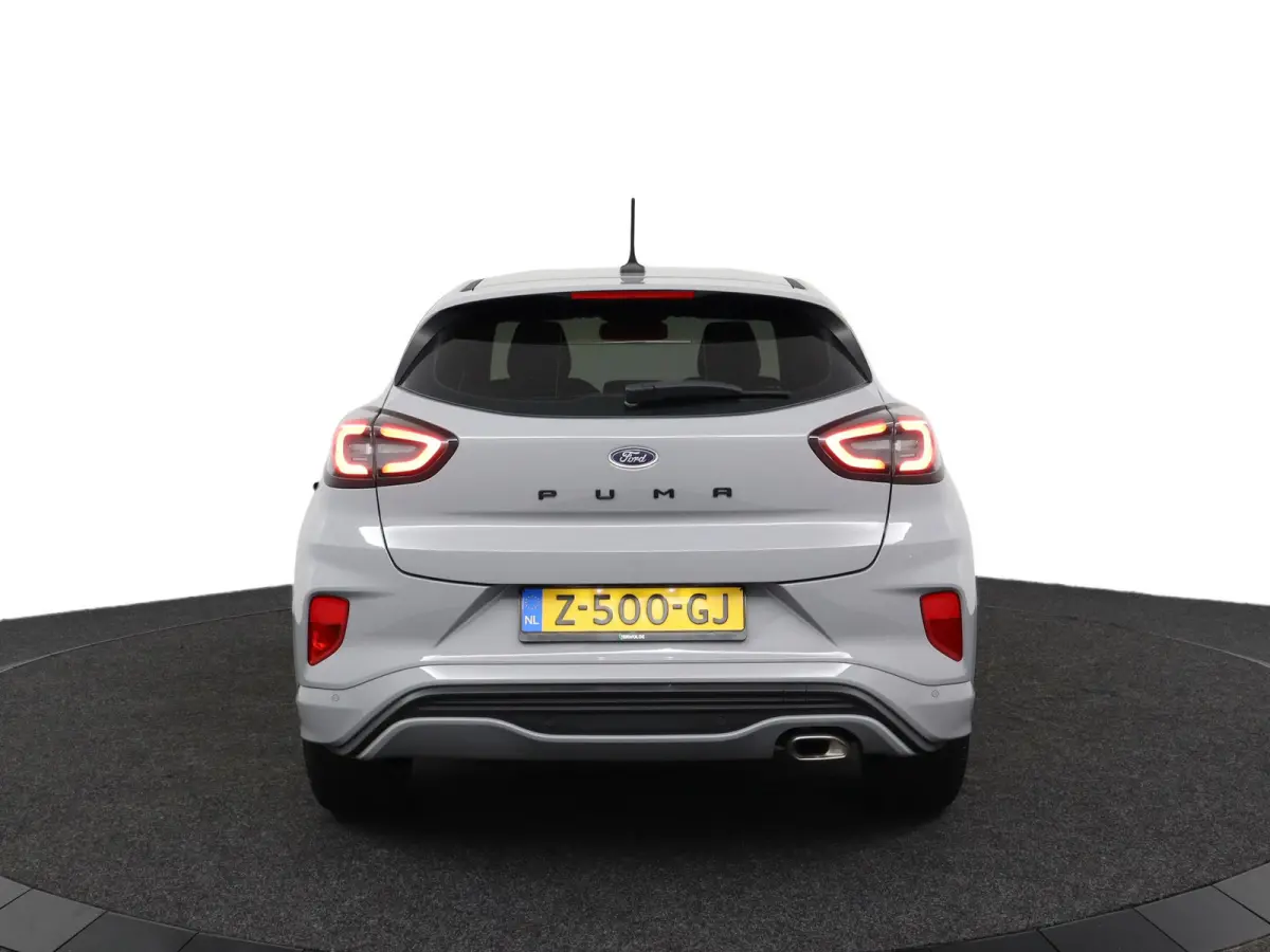 1.0 EcoBoost ST-Line | Trekhaak | Keyless Entry | CarPlay | Navi |
