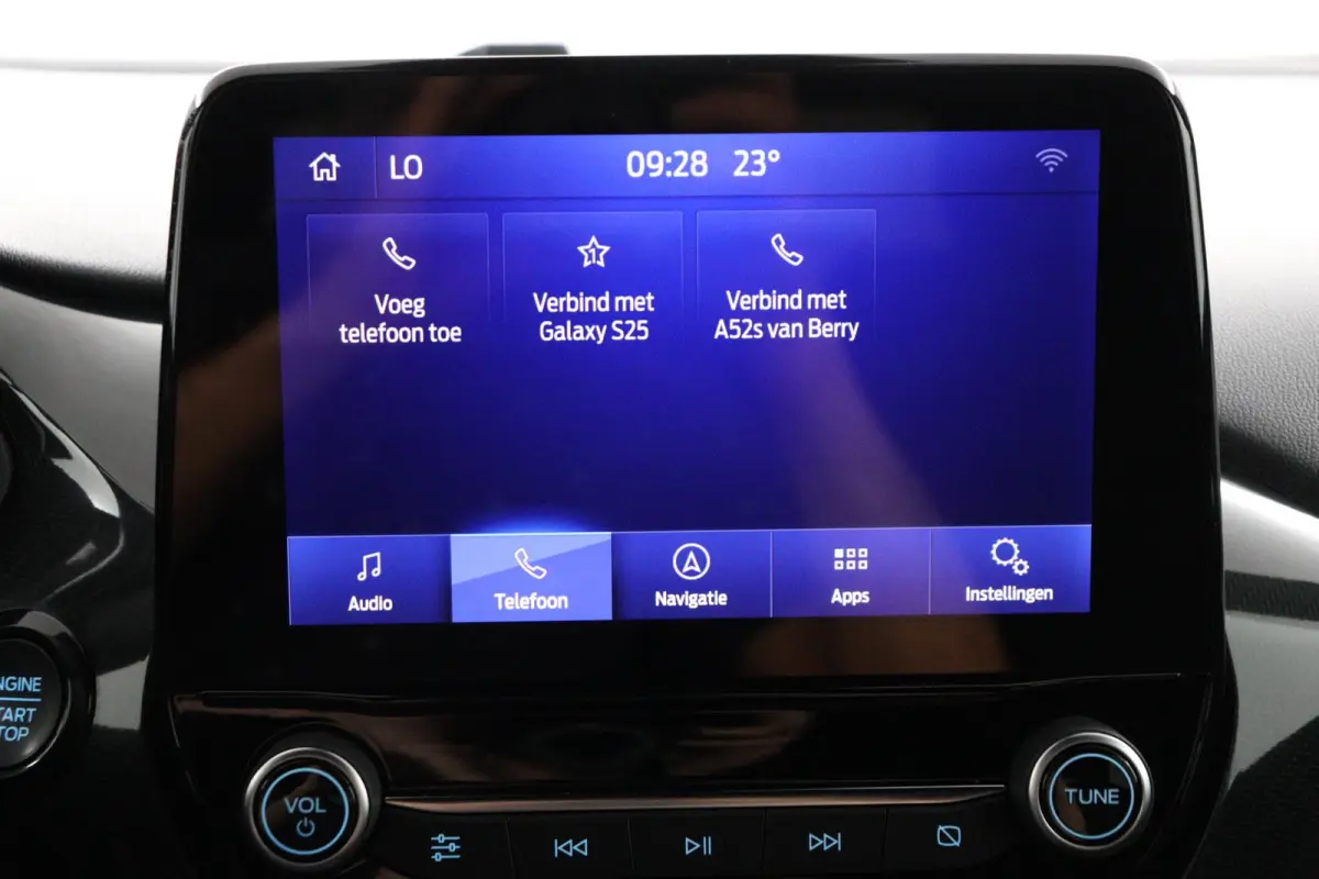 1.0 EcoBoost ST-Line | Trekhaak | Keyless Entry | CarPlay | Navi |