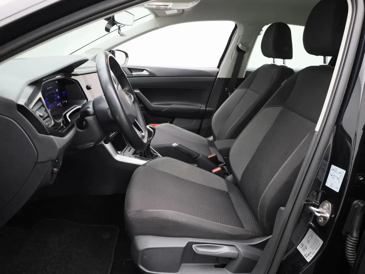 1.0 TSI Life Business 95 PK | Navigatie | Parkeersensoren | Stoelverwarming | Adaptive Cruise Control | Apple Carplay | Android Auto | Digital Cockpit | Climate Control |