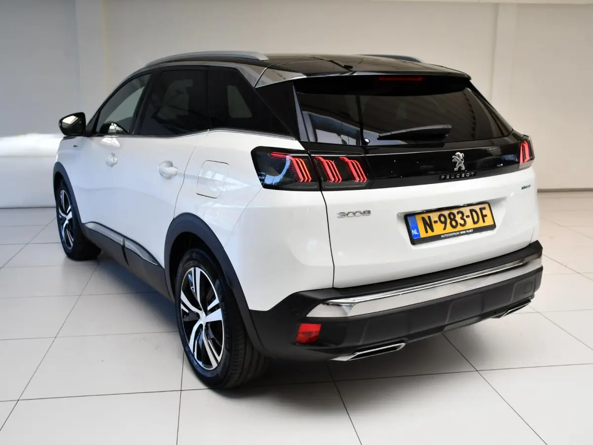 1.6 HYbrid 225 GT | SOH 88.5%  | Alcantara | Stoelverwarming | Elektrisch bedienbare achterklep | Navigatie | Keyless Entry + Start