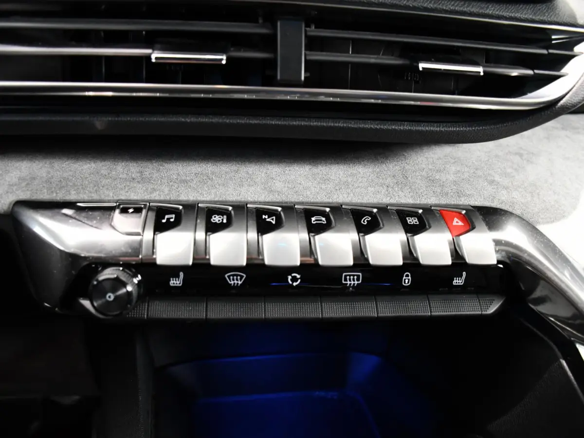 1.6 HYbrid 225 GT | SOH 88.5%  | Alcantara | Stoelverwarming | Elektrisch bedienbare achterklep | Navigatie | Keyless Entry + Start