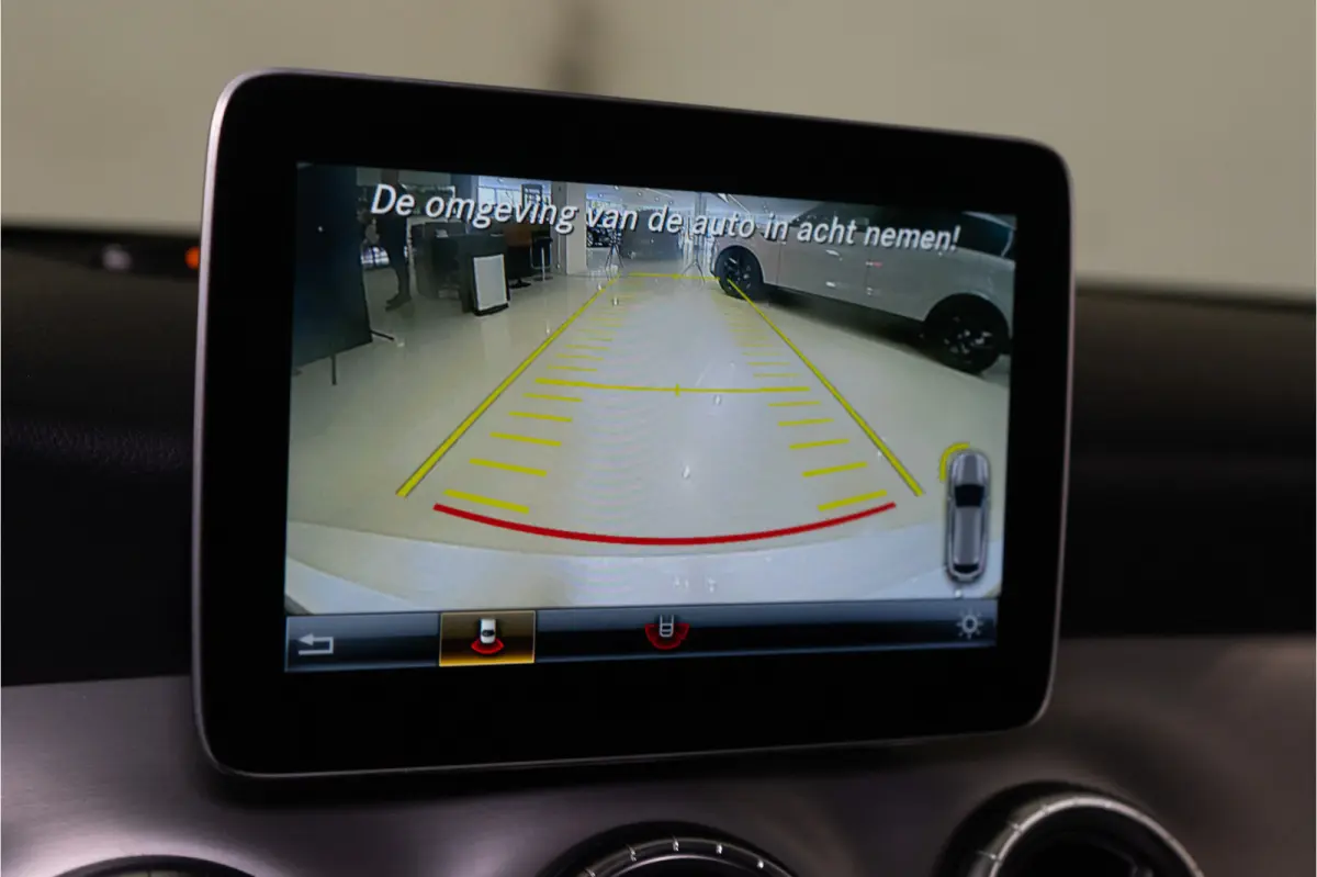 180 AMG 123PK | LED | Stoelverw. | Camera | Park Assist | Garantie