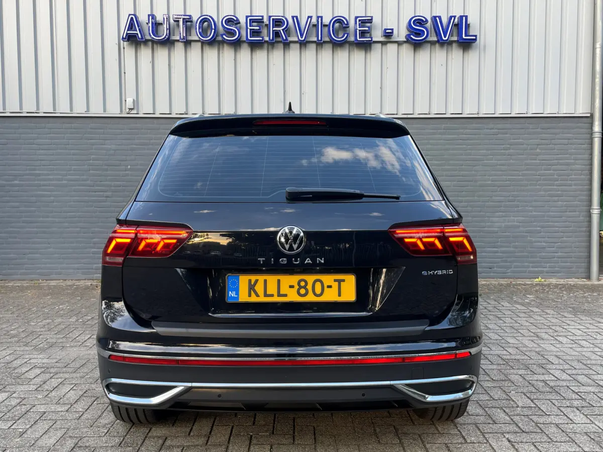 1.4 TSI eHybrid Elegance - Trekhaak - Pano - 360gr - Dodehoekassistent etc etc.