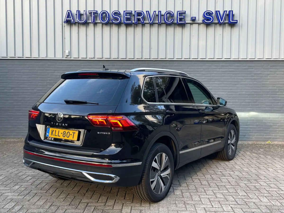 1.4 TSI eHybrid Elegance - Trekhaak - Pano - 360gr - Dodehoekassistent etc etc.