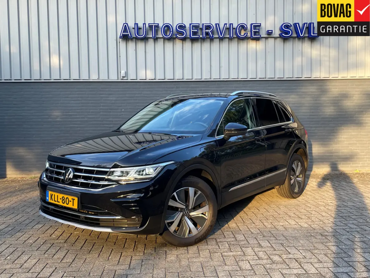 1.4 TSI eHybrid Elegance - Trekhaak - Pano - 360gr - Dodehoekassistent etc etc.
