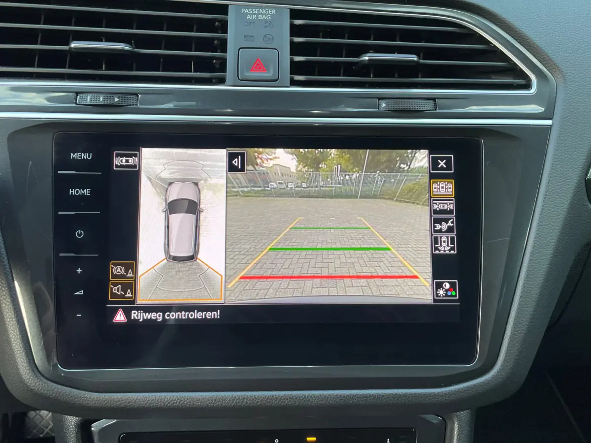 1.4 TSI eHybrid Elegance - Trekhaak - Pano - 360gr - Dodehoekassistent etc etc.