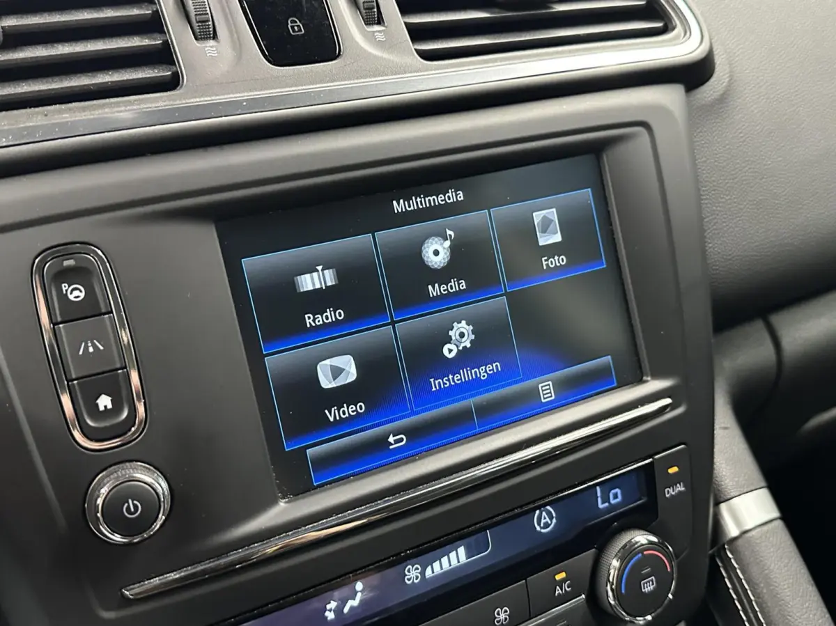 1.2 TCe Intens NAVI CAMERA TREKHAAK ECC CRUISE LM.