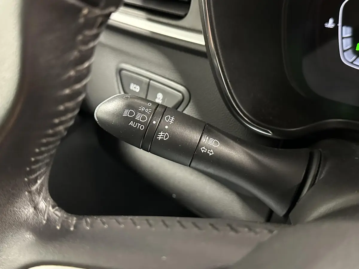 1.2 TCe Intens NAVI CAMERA TREKHAAK ECC CRUISE LM.