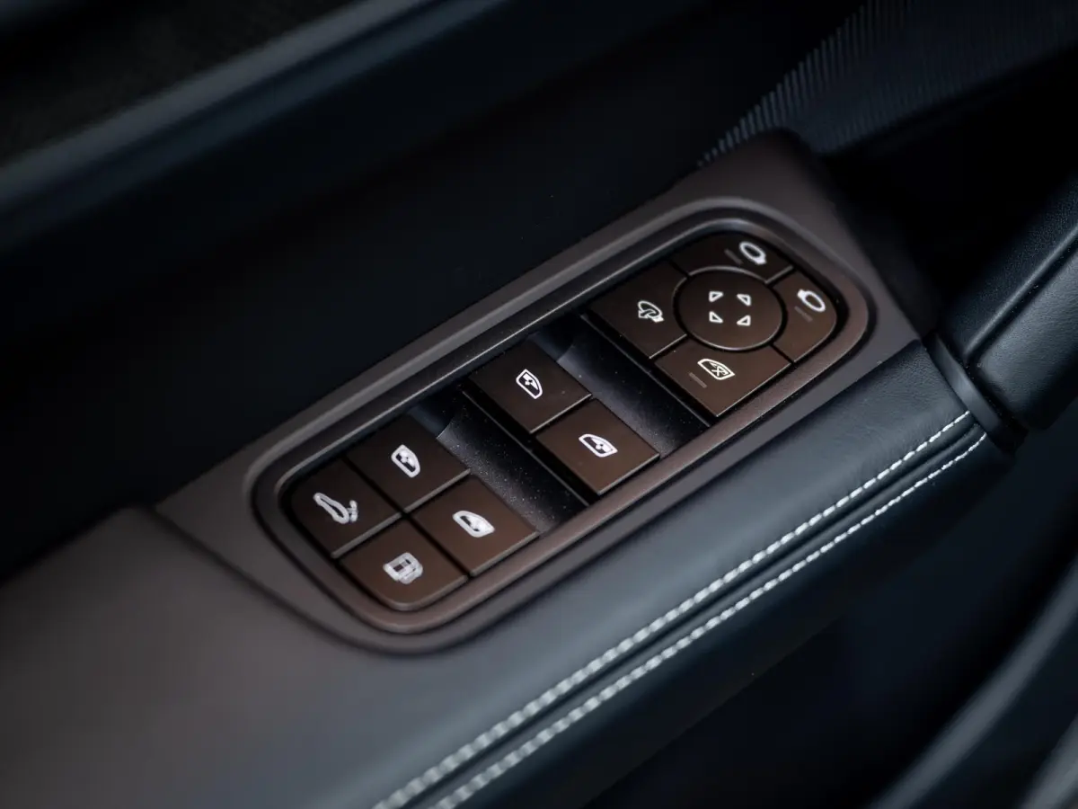 4.0 Turbo E-Hybrid GT | Achterasbest. | Burmester | 18-weg | HUD | 2+1 Achter |