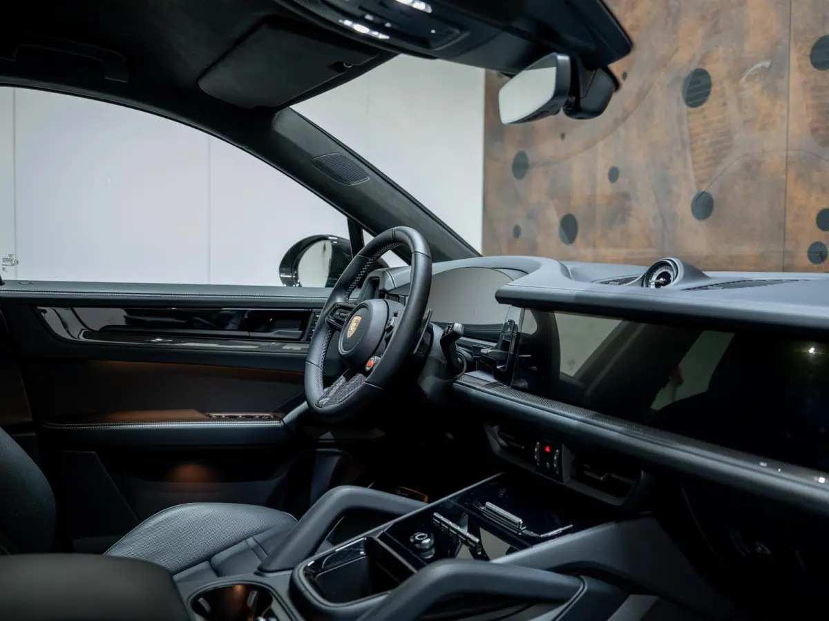 4.0 Turbo E-Hybrid GT | Achterasbest. | Burmester | 18-weg | HUD | 2+1 Achter |