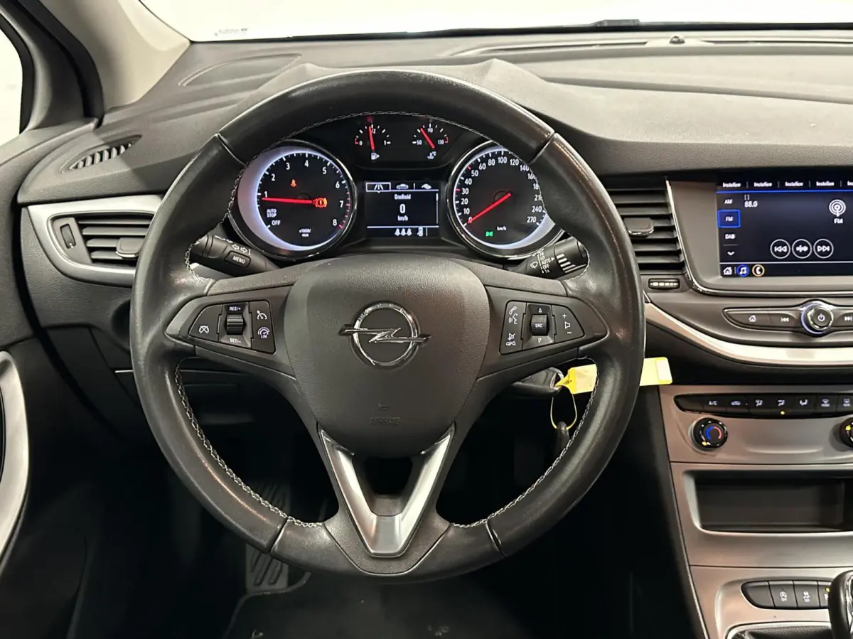 1.2 Edition LM CARPLAY CRUISE LED.