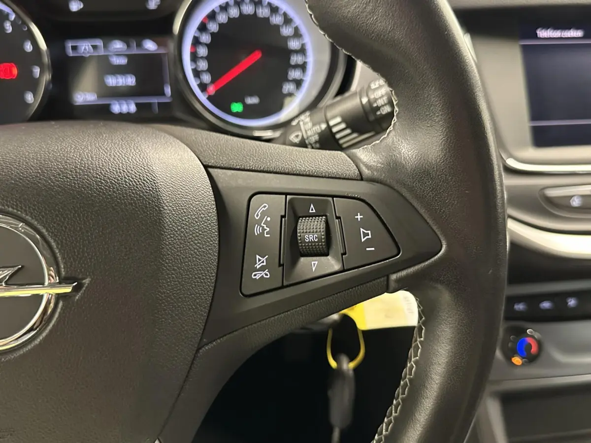 1.2 Edition LM CARPLAY CRUISE LED.