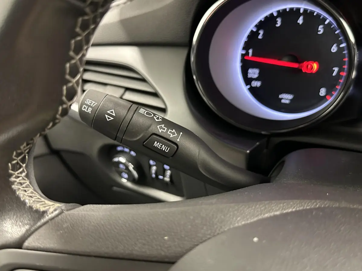 1.2 Edition LM CARPLAY CRUISE LED.