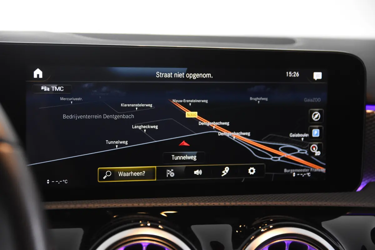 180 *Leer*Navigatie*Carplay*Camera*