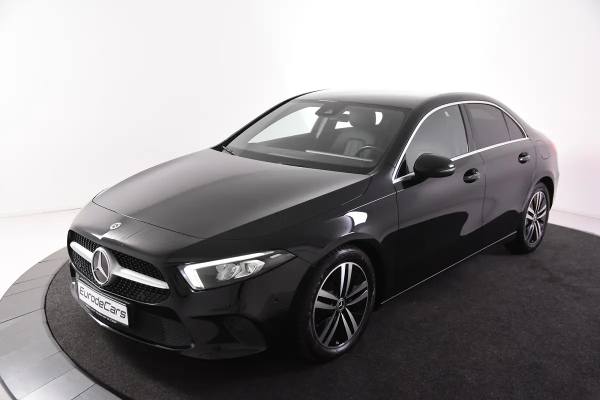 180 *Leer*Navigatie*Carplay*Camera*