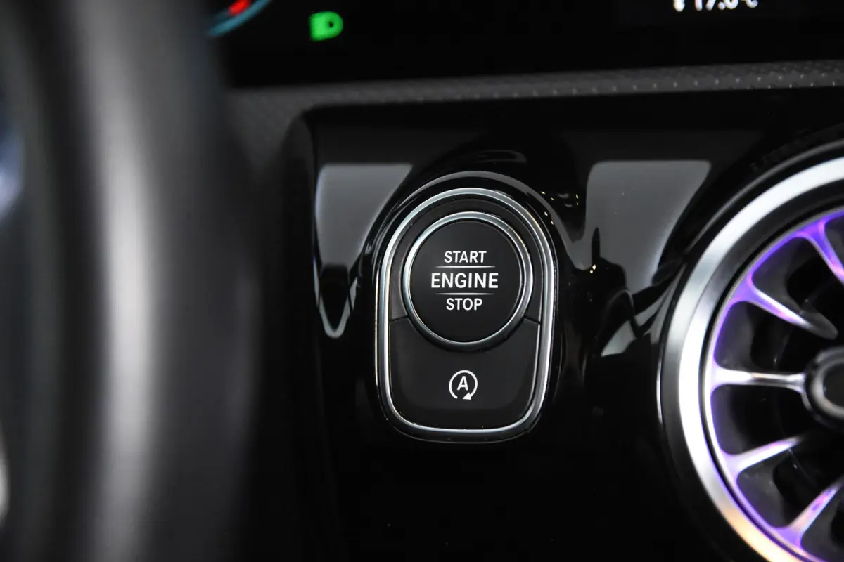 180 *Leer*Navigatie*Carplay*Camera*