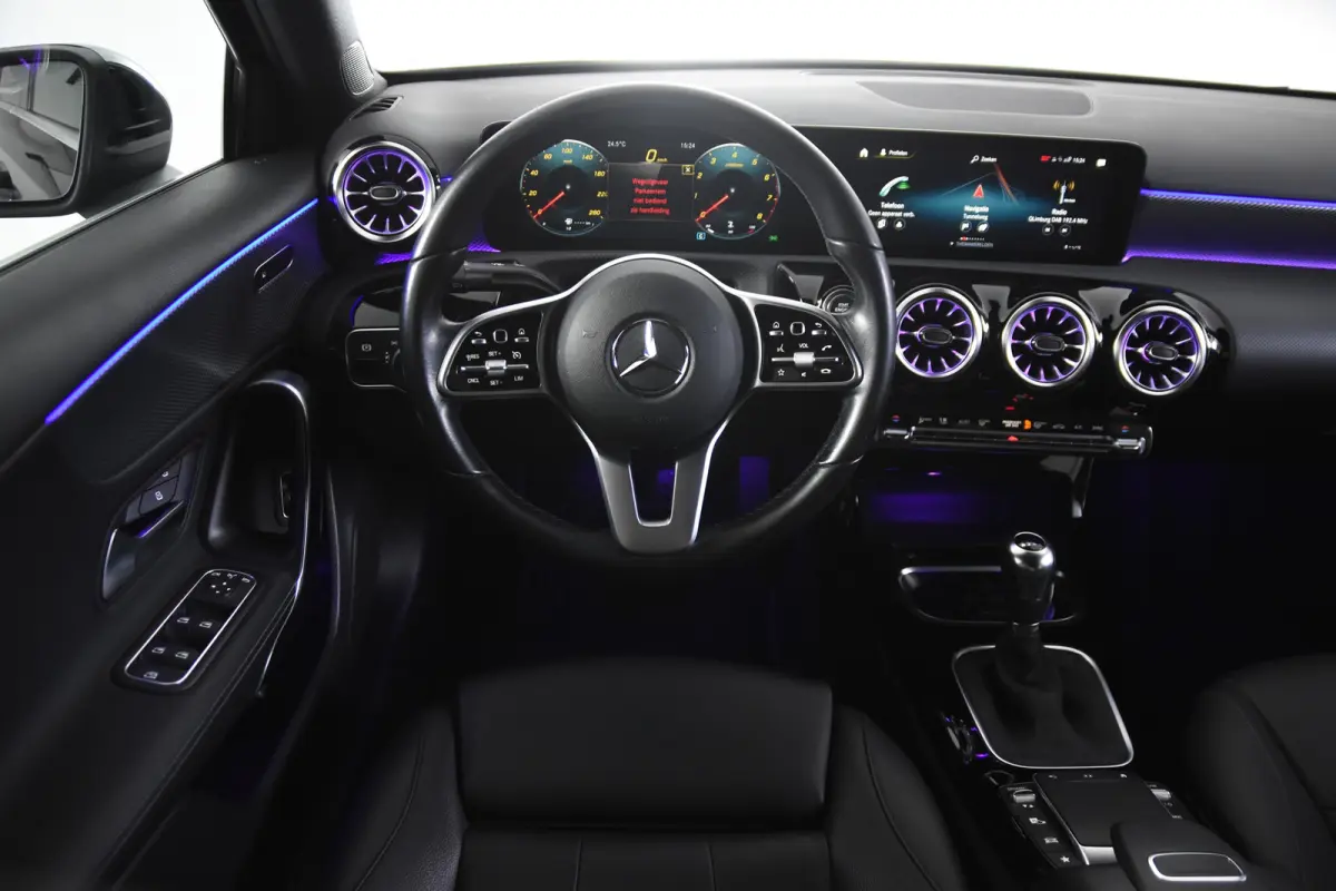 180 *Leer*Navigatie*Carplay*Camera*