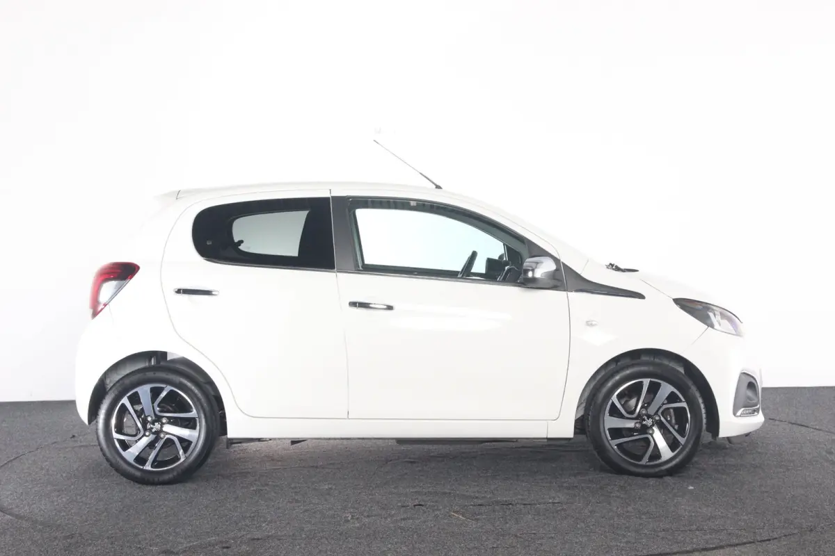 1.0 e-VTi Allure | NL-auto | Eerste eigenaar | Camera