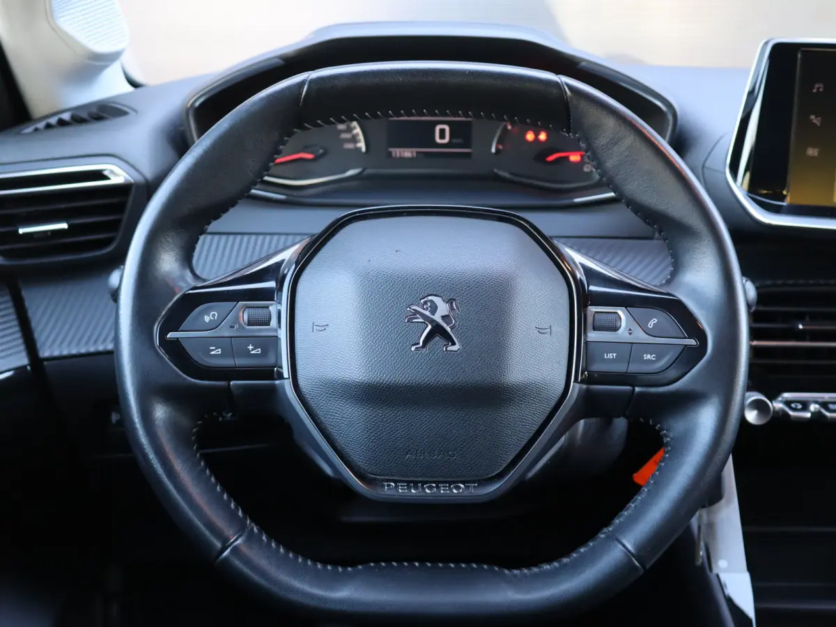 1.2 PureTech Blue Lease Active I 1ste eig. I Airco I BTW-auto I Navi I Carplay I PDC I Cruiscontrol I Dealeronderhouden I