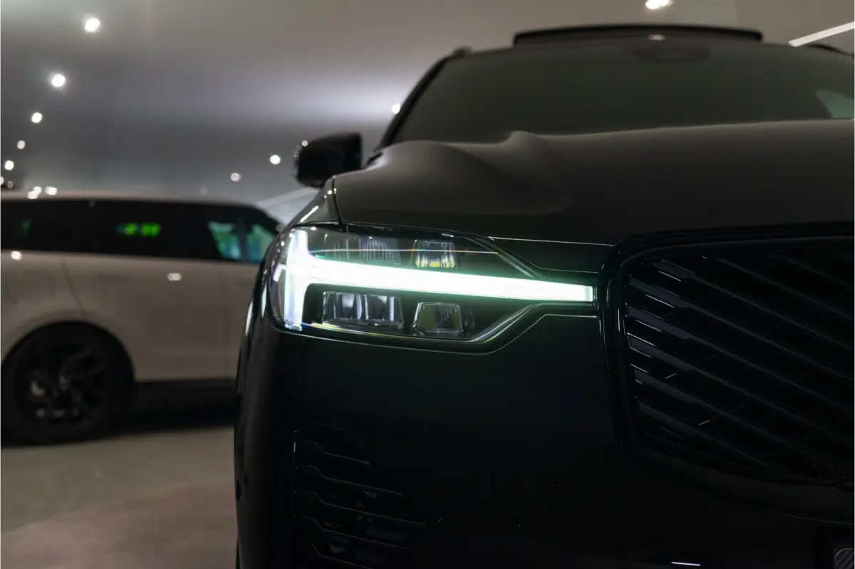 2.0 T6 Plug-in hybrid AWD Ultra Black Edition | NL AUTO GLOEDNIEUW | 5 Jaar Garantie | FOUR-C | Bowers&Wilkins | Pano | Massage | VOL!