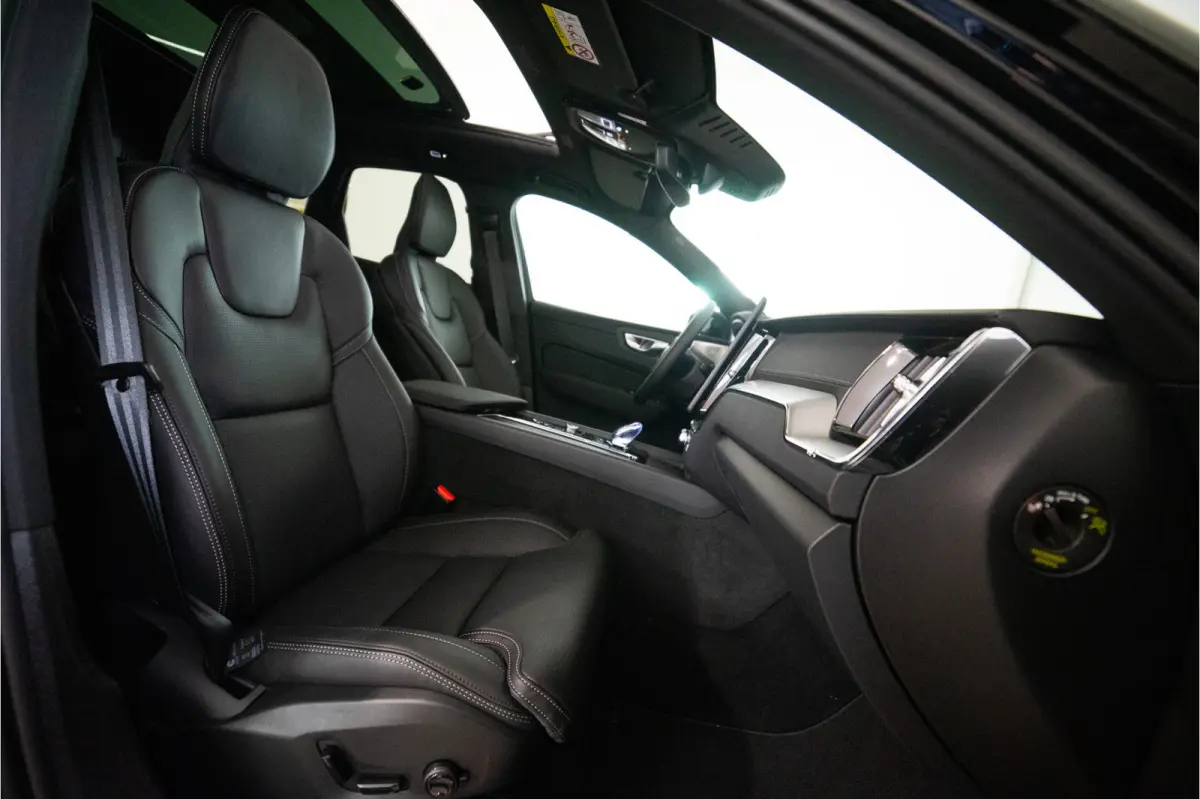 2.0 T6 Plug-in hybrid AWD Ultra Black Edition | NL AUTO GLOEDNIEUW | 5 Jaar Garantie | FOUR-C | Bowers&Wilkins | Pano | Massage | VOL!
