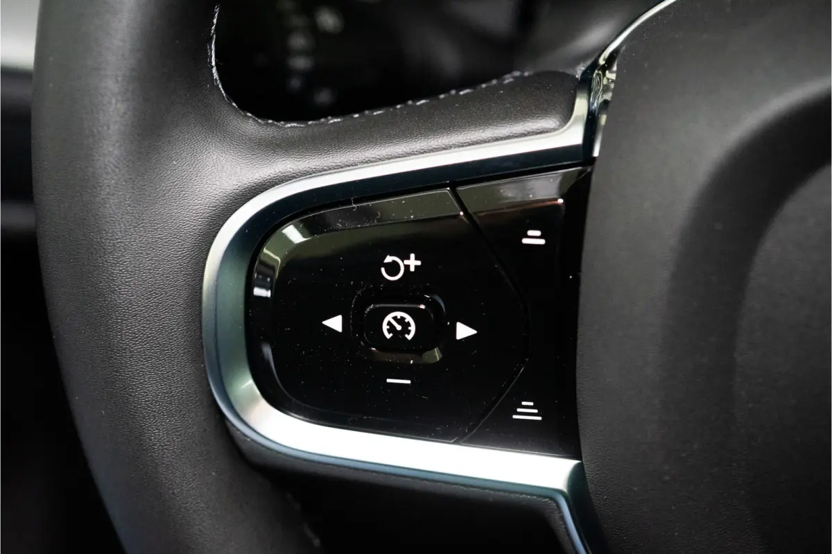2.0 T6 Plug-in hybrid AWD Ultra Black Edition | NL AUTO GLOEDNIEUW | 5 Jaar Garantie | FOUR-C | Bowers&Wilkins | Pano | Massage | VOL!