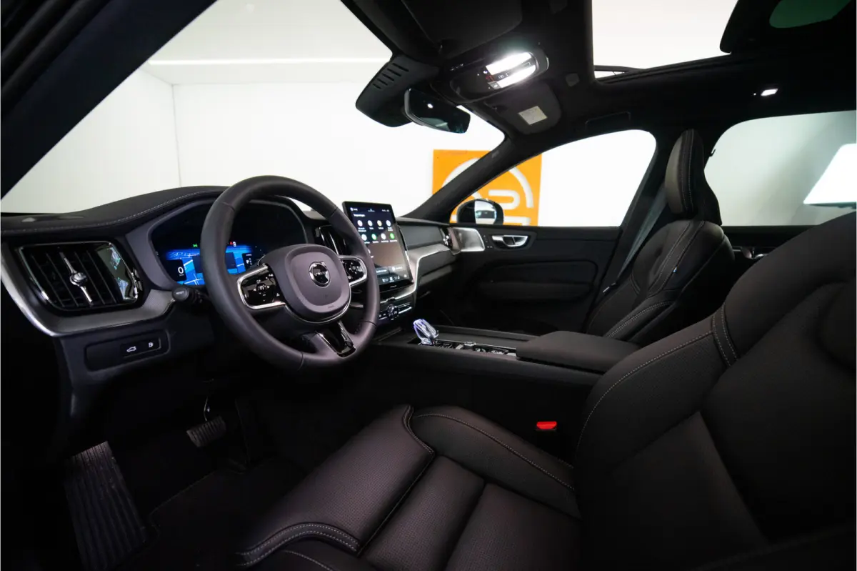 2.0 T6 Plug-in hybrid AWD Ultra Black Edition | NL AUTO GLOEDNIEUW | 5 Jaar Garantie | FOUR-C | Bowers&Wilkins | Pano | Massage | VOL!