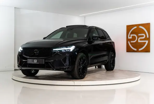 2.0 T6 Plug-in hybrid AWD Ultra Black Edition | NL AUTO GLOEDNIEUW | 5 Jaar Garantie | FOUR-C | Bowers&Wilkins | Pano | Massage | VOL!