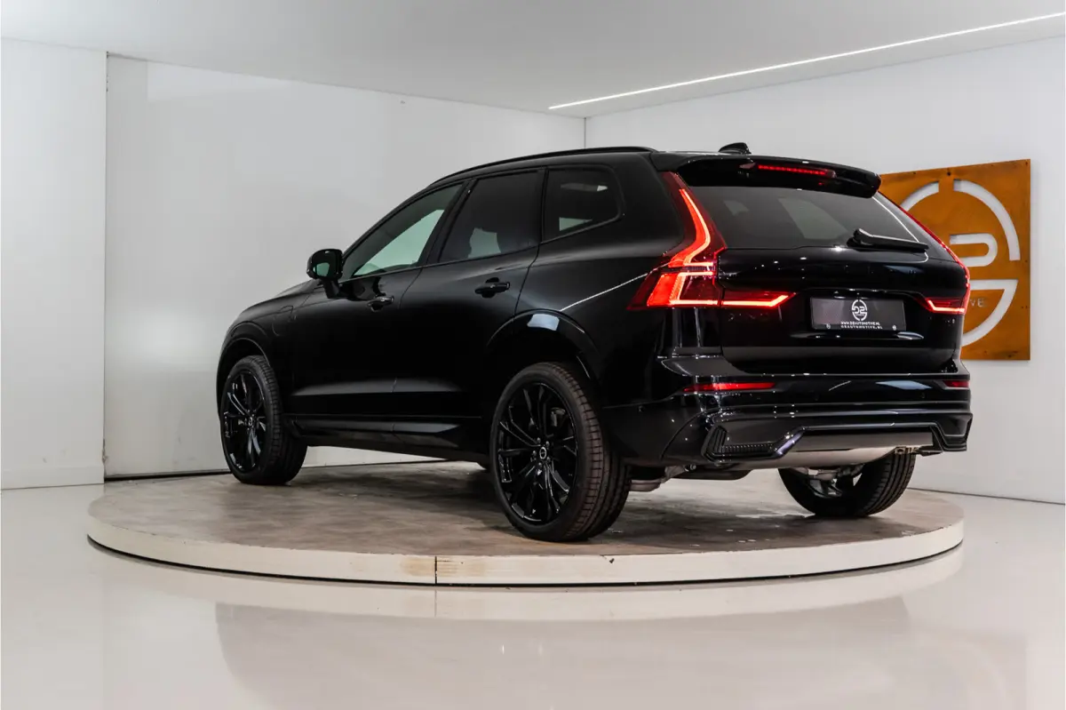 2.0 T6 Plug-in hybrid AWD Ultra Black Edition | NL AUTO GLOEDNIEUW | 5 Jaar Garantie | FOUR-C | Bowers&Wilkins | Pano | Massage | VOL!