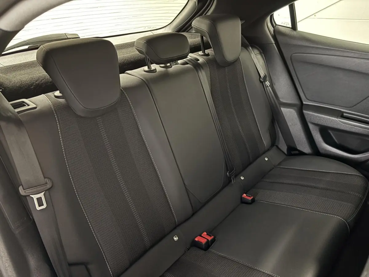 Business Elegance 50-kWh 11kw Stoel/stuur verwarming Navi