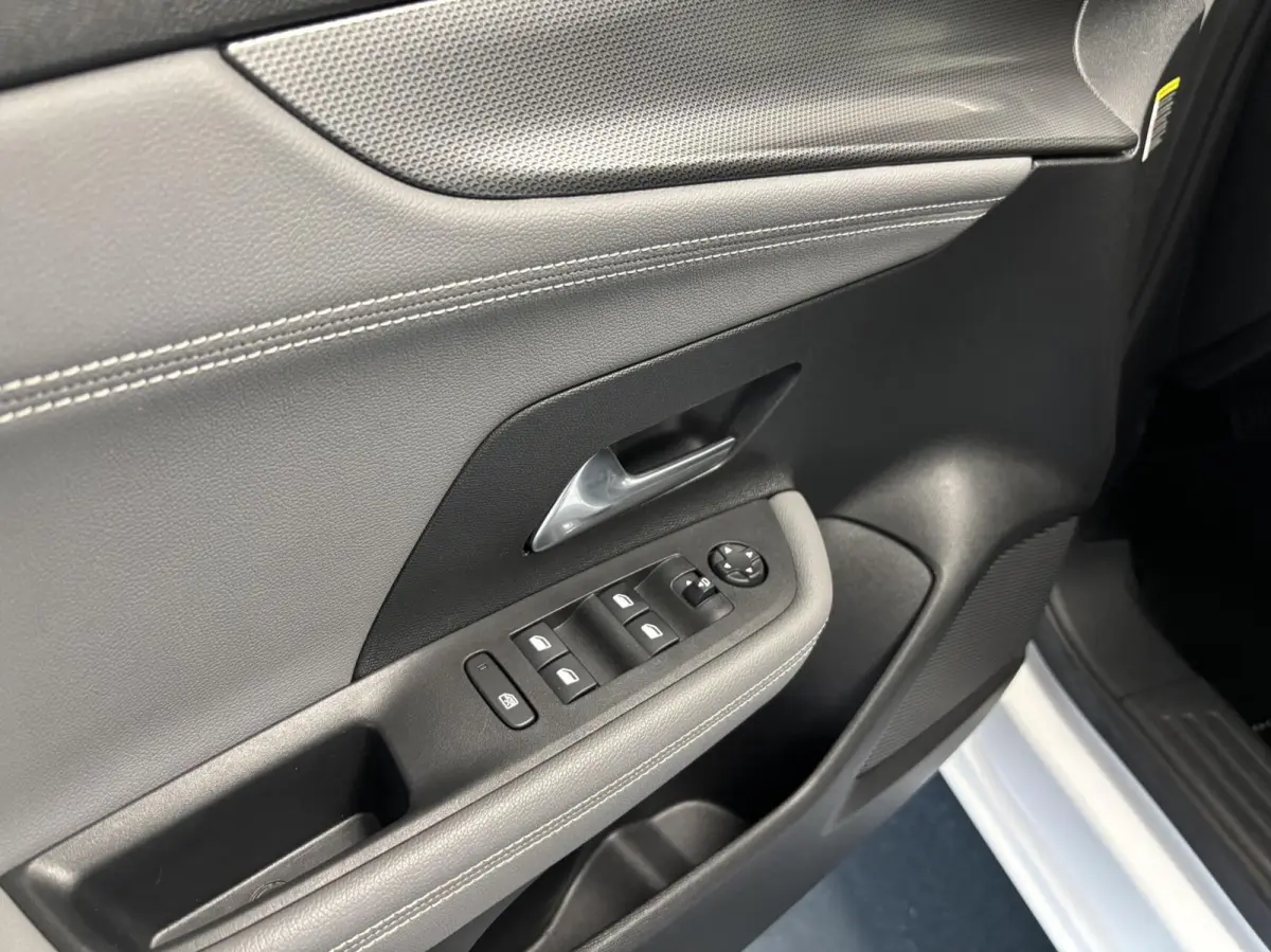 Business Elegance 50-kWh 11kw Stoel/stuur verwarming Navi