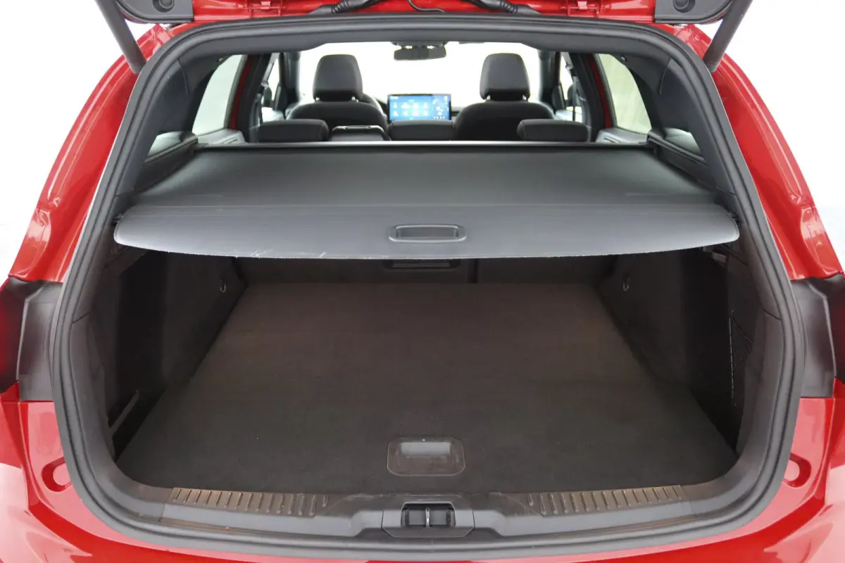 1.0 EcoBoost ST Line X Black Edition | Black edition | Panoramadak | AGR Stoel | 18 Inch | B&O Audio | Winterpack | Adaptive Cruise | Camera