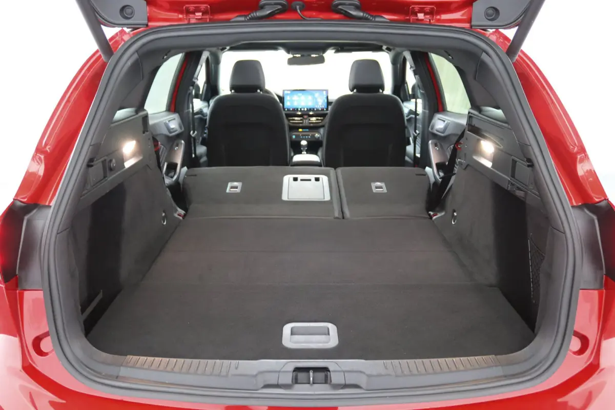 1.0 EcoBoost ST Line X Black Edition | Black edition | Panoramadak | AGR Stoel | 18 Inch | B&O Audio | Winterpack | Adaptive Cruise | Camera