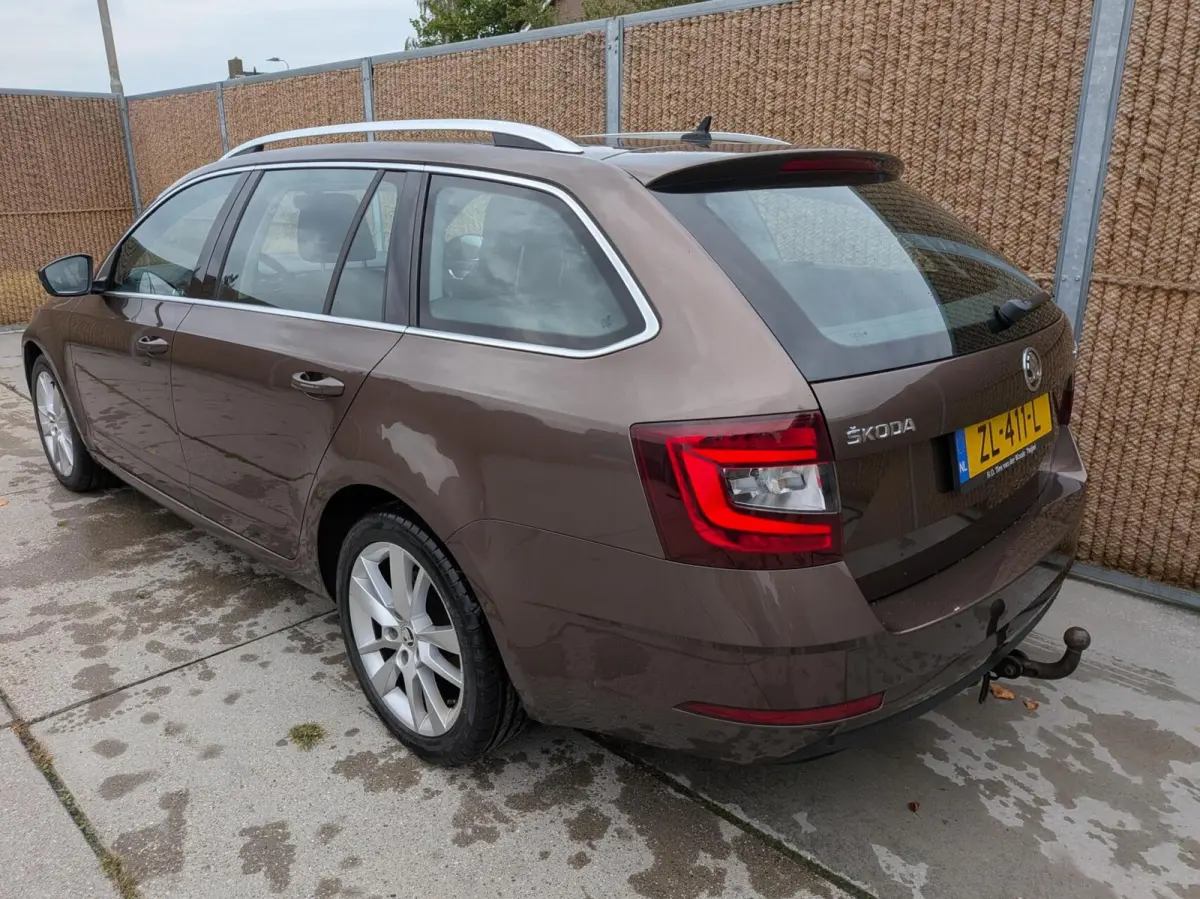 1.0 TSI Greentech Style Business