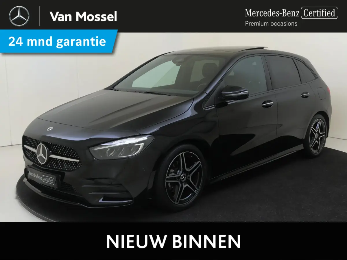180 AMG Line Panoramadak / Keyless / Nightpakket / Parkeercamera / Sfeerverlichting /