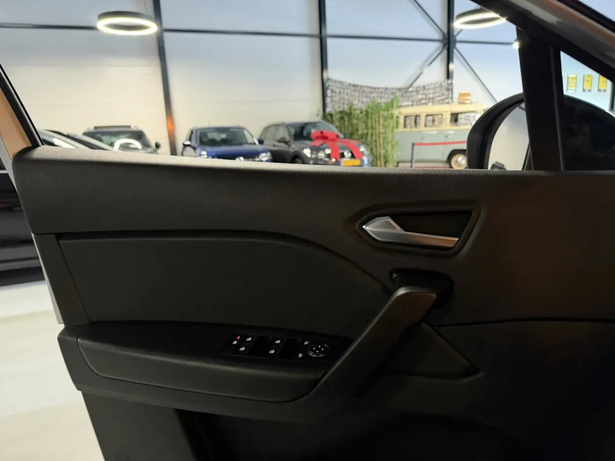 1.0 TCe 100 Zen NAP|Camera|Garantie|Camera|Navi|Cruise|LED|Lane Assist|Rijklaar