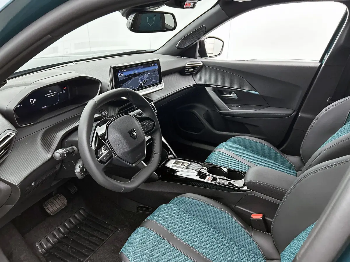1.2 145pk Hybrid Envy Automaat | Navigatie | Adaptieve Cruise Control | Camera | 17"LMV | LED | Climate Control | Draadloze Telefoonlader |
