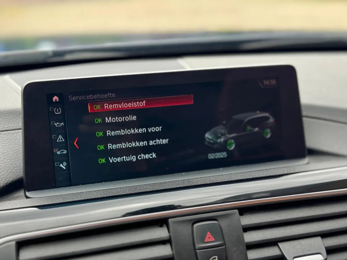 320i Luxury 2019 AUT PANO NAVI LEDER NAP