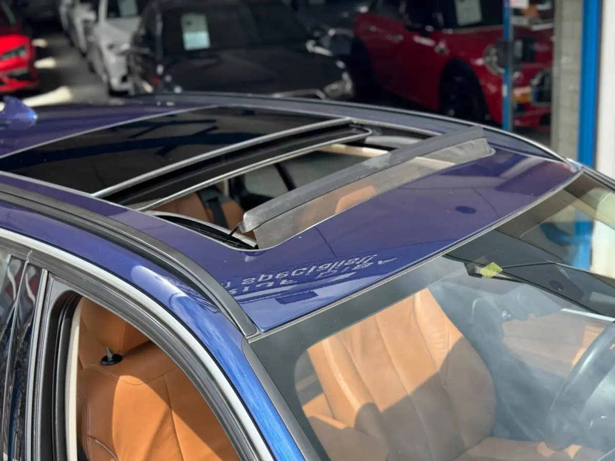 320i Luxury 2019 AUT PANO NAVI LEDER NAP