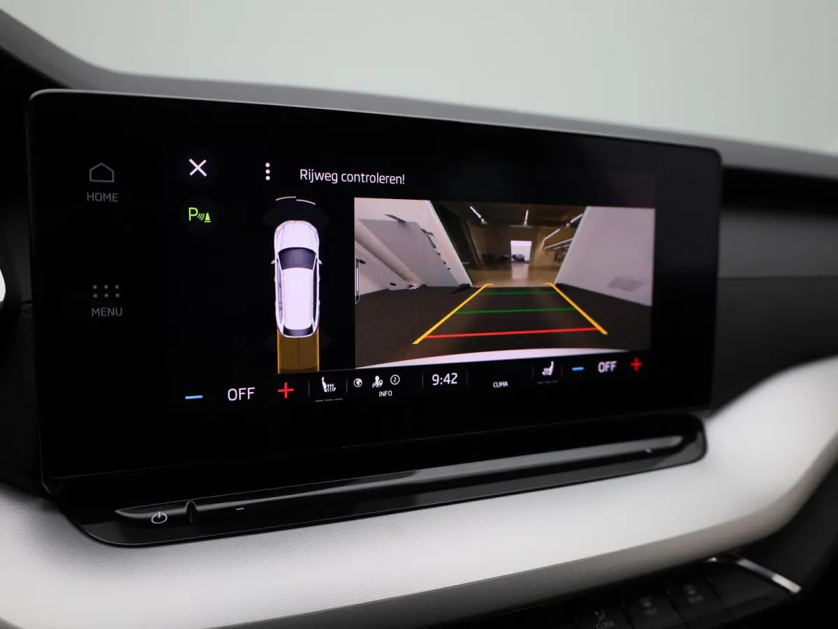 1.0 e-TSI Ambition AUTOMAAT | NAVIGATIE | CAMERA| SPORSTOELEN | MASSAGE | STOEL & STUURVERWARMING | DAB | CRUISE | CLIMA | LMV | 12 MAANDEN BOVAG GARANTIE |