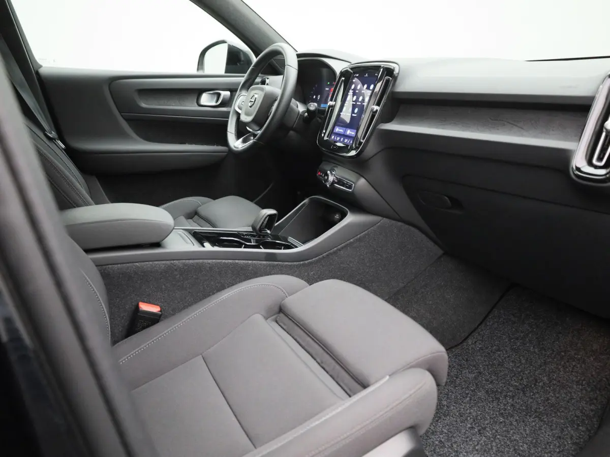 Core | Automaat | Apple Carplay / Android Auto | Camera | Parkeersensoren | 12 MAANDEN BOVAG GARANTIE |